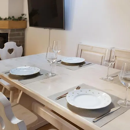 Appartamento La Mansarda Ponte Di Legno