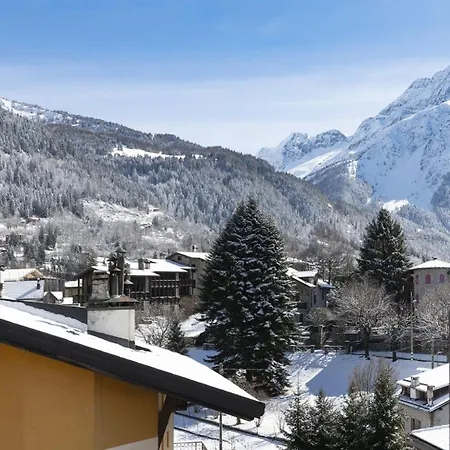 La Mansarda Ponte Di Legno