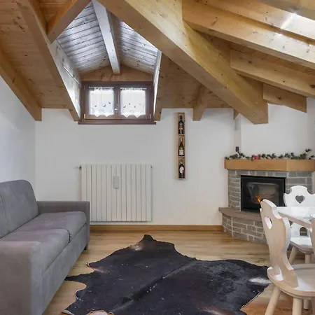 Appartamento La Mansarda Ponte Di Legno